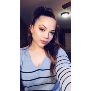 Meet your Posher, Hali